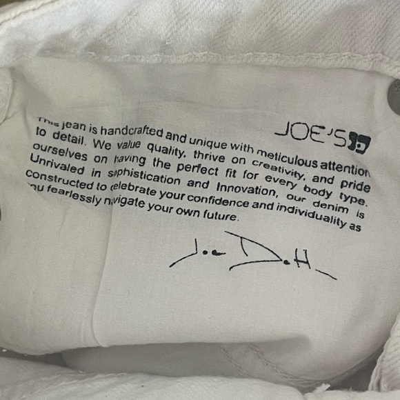 Joe’s Jeans Distressed White Bermuda Denim Shorts - Picture 11 of 15